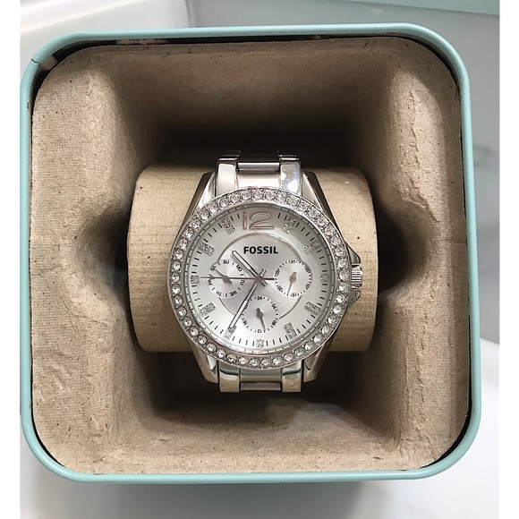 Fossil Accessories - 🆕🔥FOSSIL BEZEL BAGUETTE STUNNING GORGEOUS(RILEY)STAINLESS STEEL QUARTZ WATCH!!